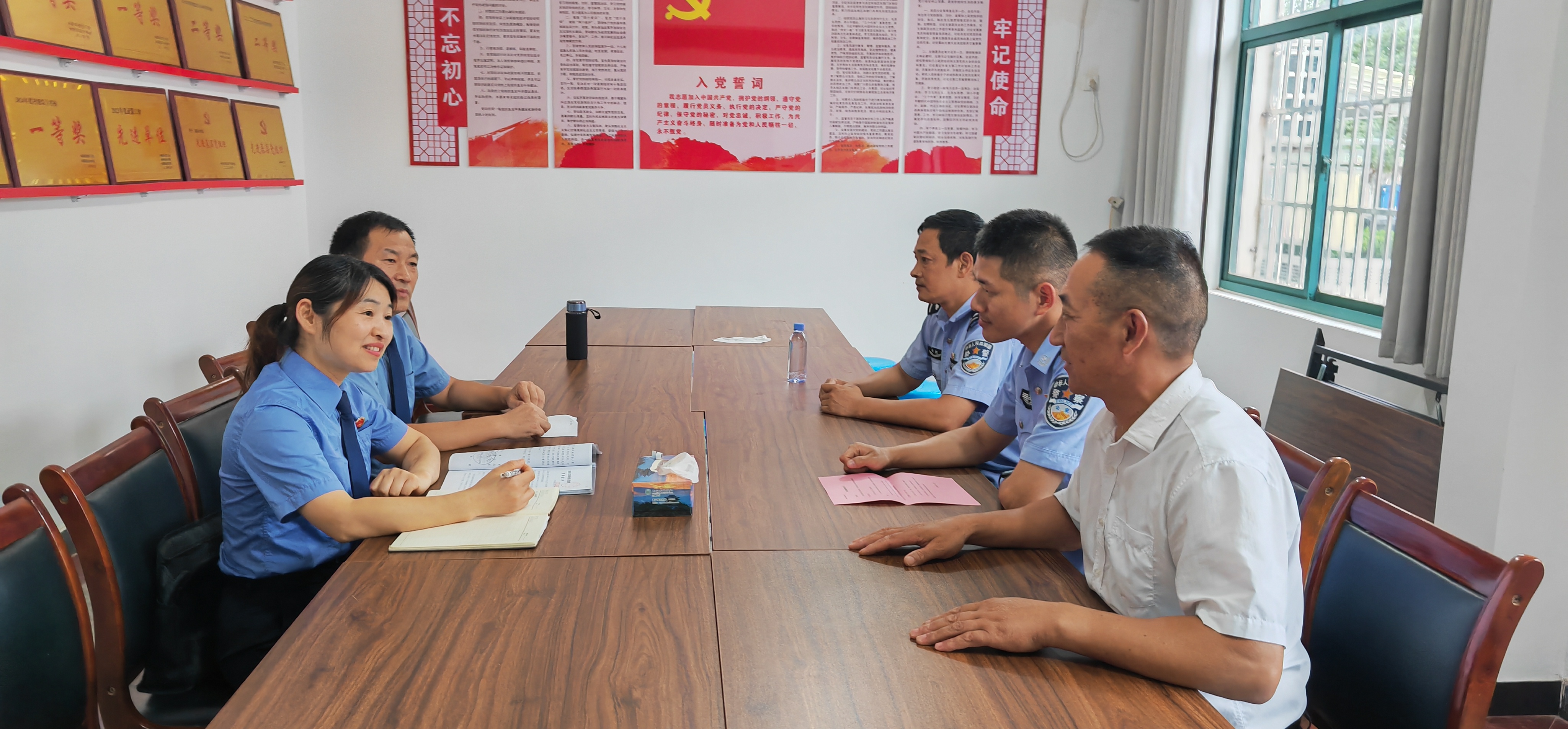 一张选民证背后的监督